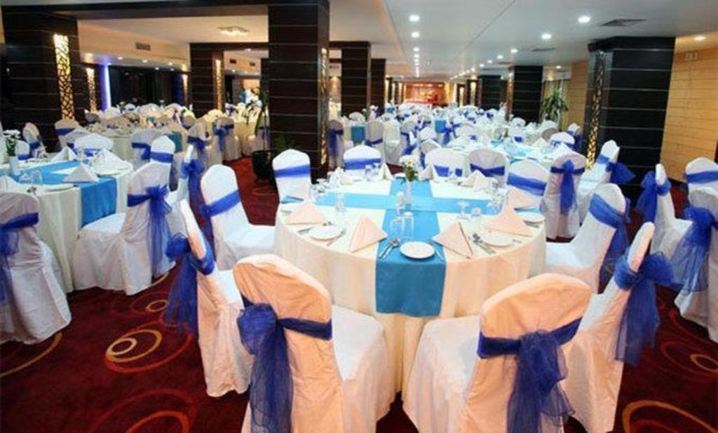 Dhaka Regency Hotel & Resort Exterior foto